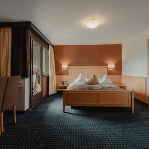 Camera standard con letto king size